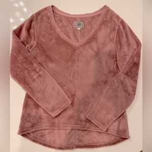 UGG Sweater, Size M